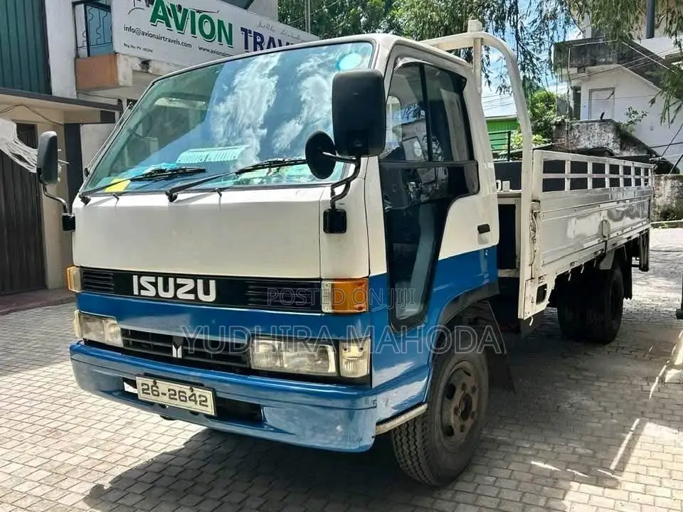 Isuzu ELF 1980 Lorry (Used)