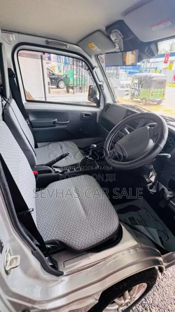 Suzuki Carry 2023 Lorry Unregistered (Recondition)