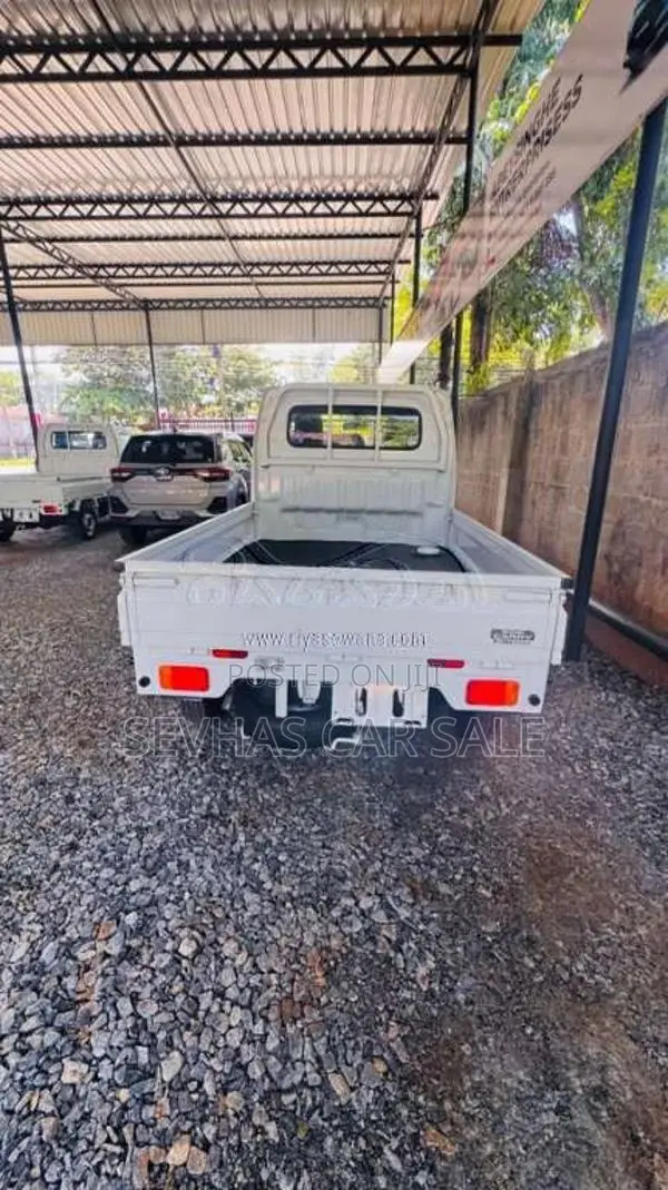 Suzuki Carry 2023 Lorry Unregistered (Recondition)