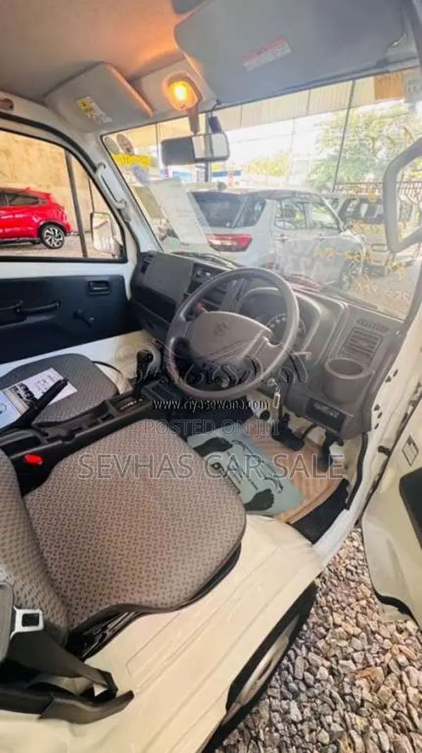 Suzuki Carry 2023 Lorry Unregistered (Recondition)