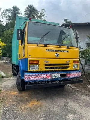 Ashok-Leyland Comet 2012 Lorry (Used)
