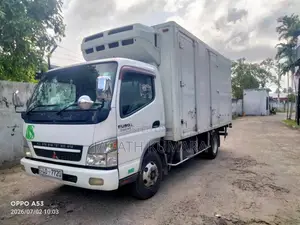 Mitsubishi Fuso 2010 Lorry (Used)