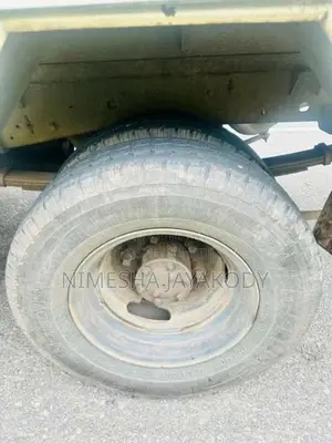 Isuzu NKR66E 1998 Lorry (Used)