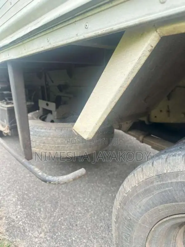 Isuzu NKR66E 1998 Lorry (Used)