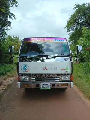 Mitsubishi Canter 1992 Lorry (Used)