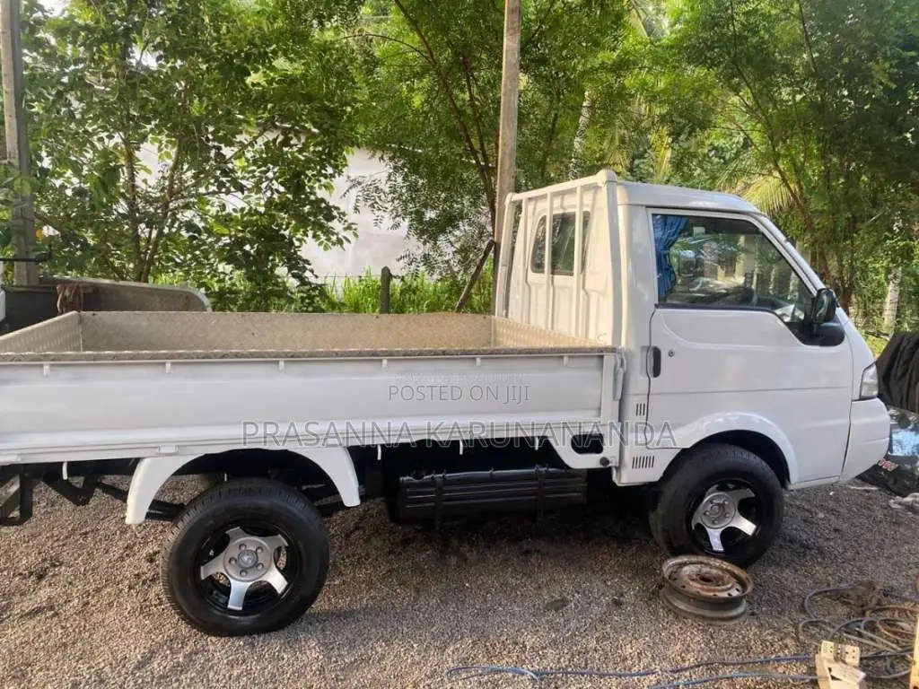Mazda Sinha Muna 2002 Lorry Unregistered (Recondition)
