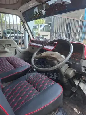Mitsubishi Canter 1993 Lorry (Used)