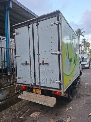 Mitsubishi Canter 1993 Lorry (Used)