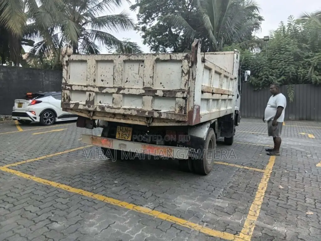 Isuzu Juston 2007 Lorry (Used)