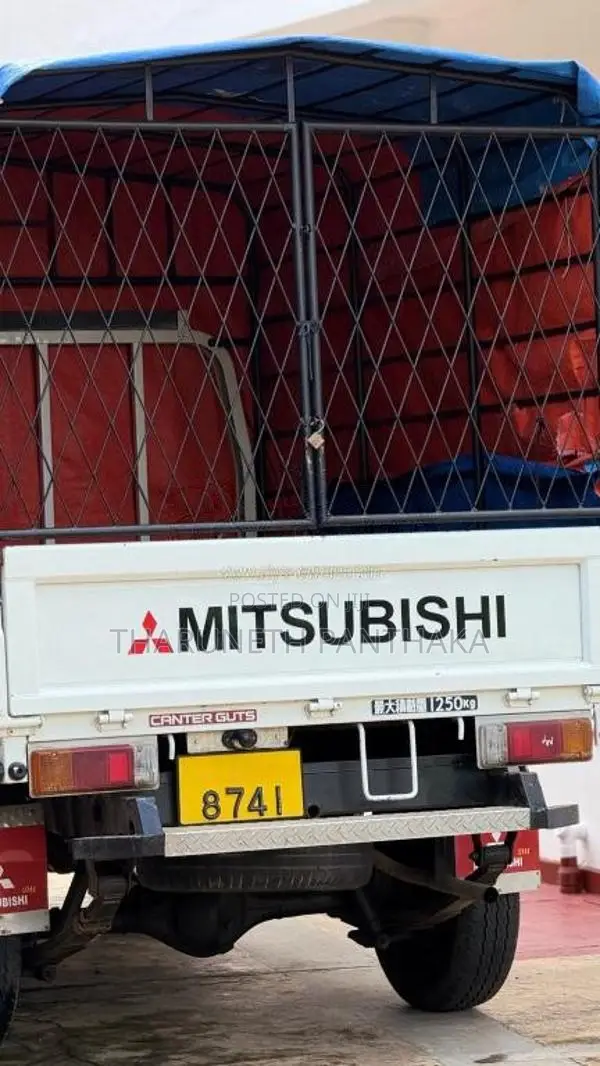 Mitsubishi Delica 1991 Lorry (Used)