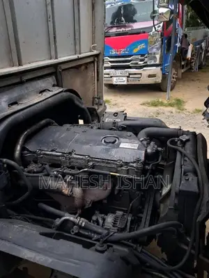 Isuzu NPR72 2009 Lorry (Used)