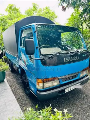 Isuzu NHR 2000 Lorry (Used)