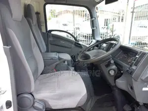Isuzu ELF 2017 Lorry Unregistered (Recondition)