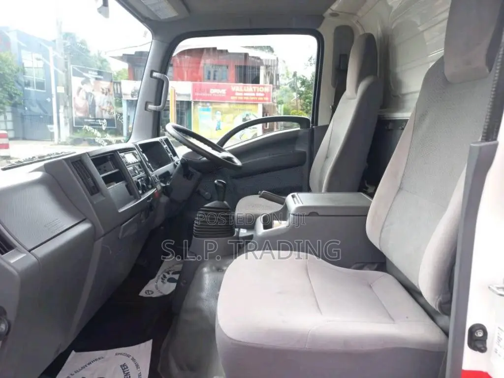 Isuzu ELF 2017 Lorry Unregistered (Recondition)