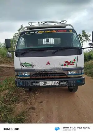 Mitsubishi Canter 2004 Lorry (Used)