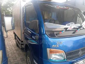 Tata Dimo Batta 2013 Lorry (Used)