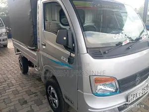 Tata Dimo Batta 2014 Lorry (Used)