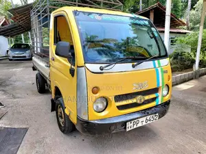 Tata Dimo Batta 2010 Lorry (Used)