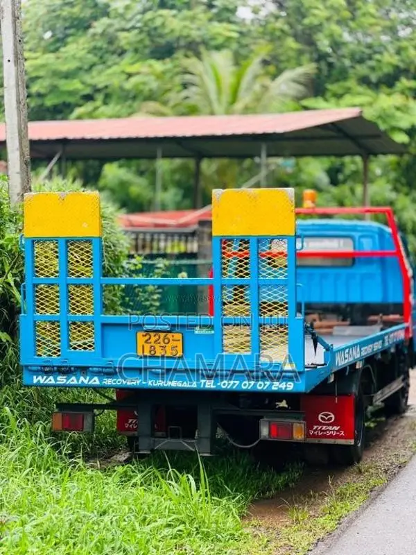 Mazda Titan 1992 Lorry (Used)