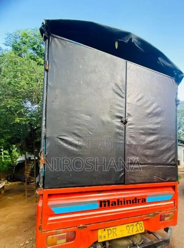 Mahindra Maxximo 2011 Lorry (Used)