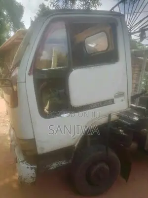 Yuejin 250 2009 Lorry (Used)