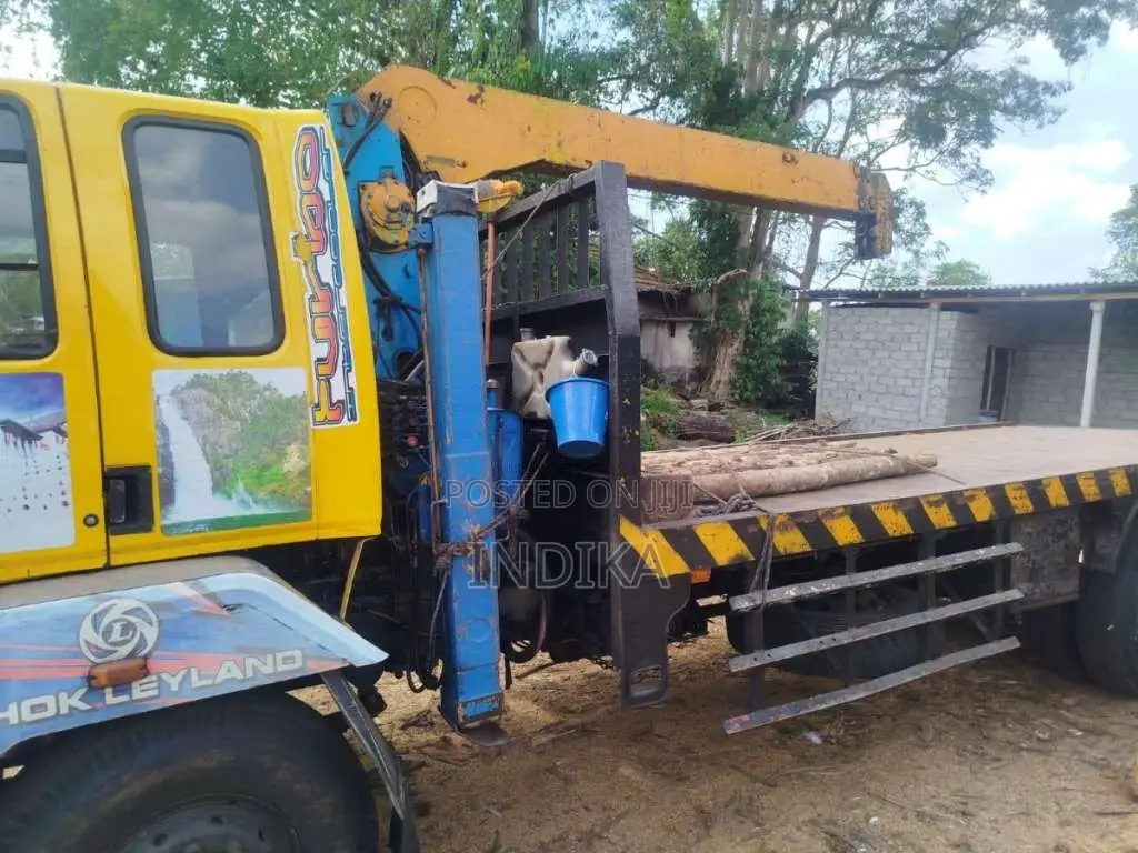 Ashok-Leyland Leyland 2012 Lorry (Used)