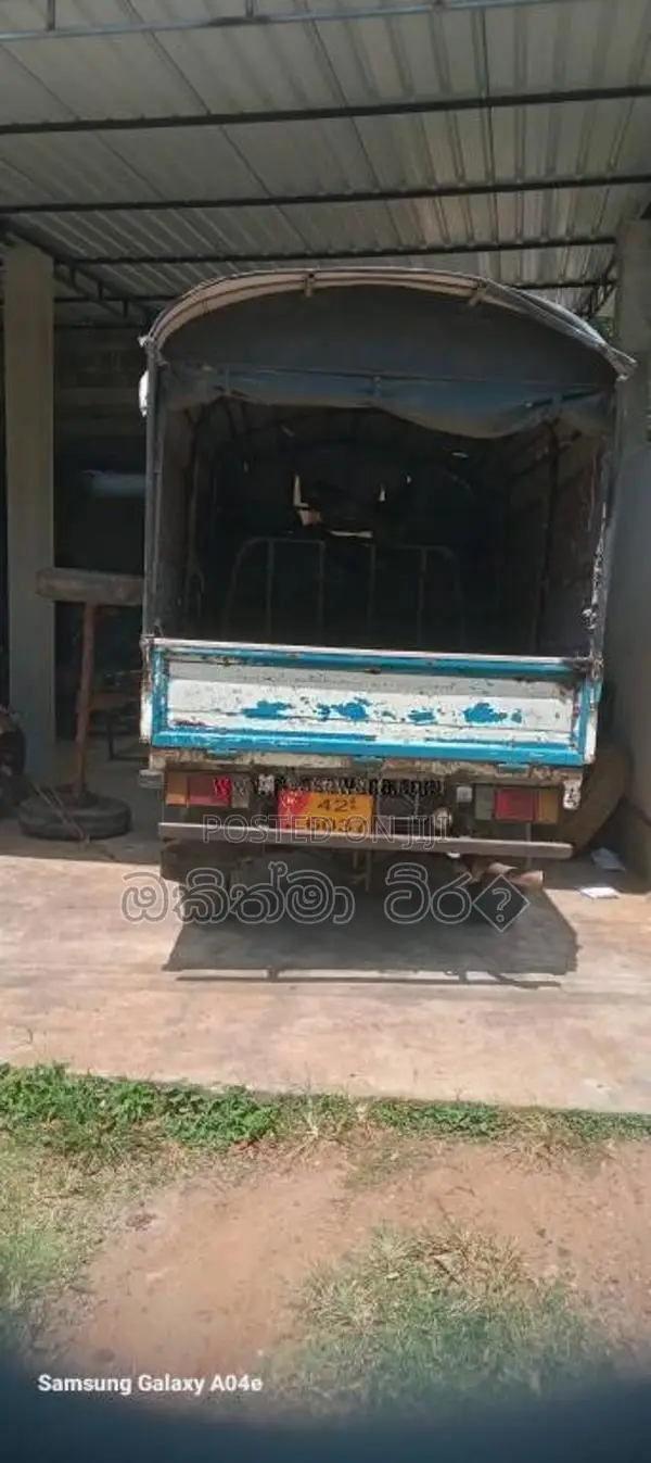 Isuzu 10.5 NHR 1993 Lorry (Used)