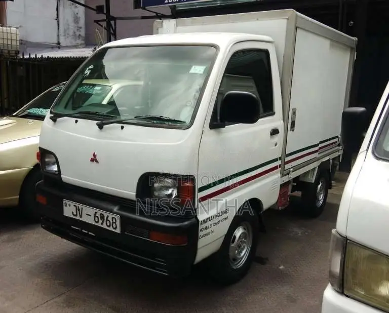 Mitsubishi Mini 1999 Lorry (Used)