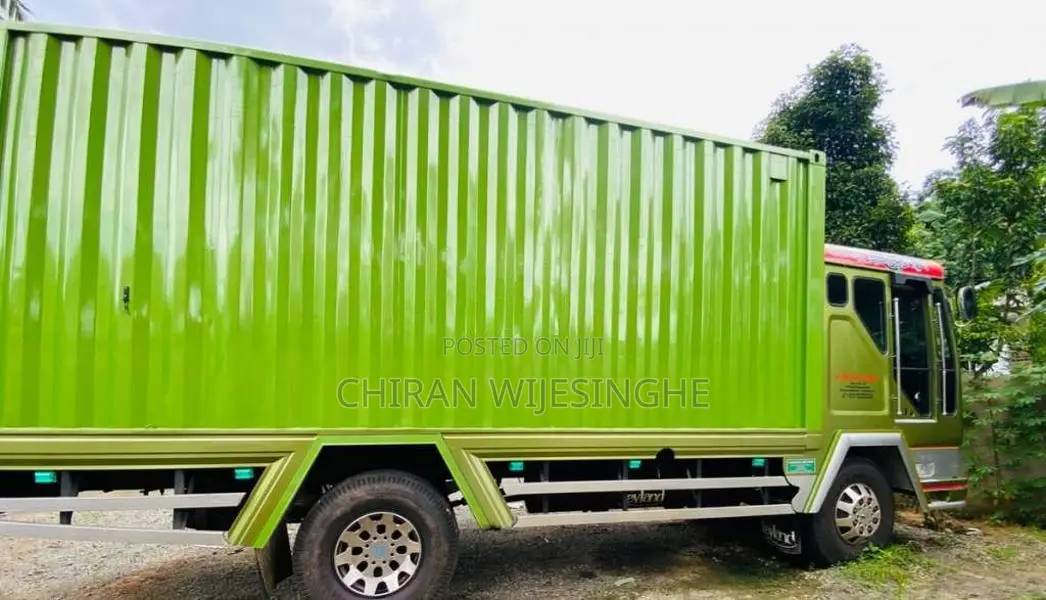 Ashok-Leyland Comet 2003 Lorry (Used)