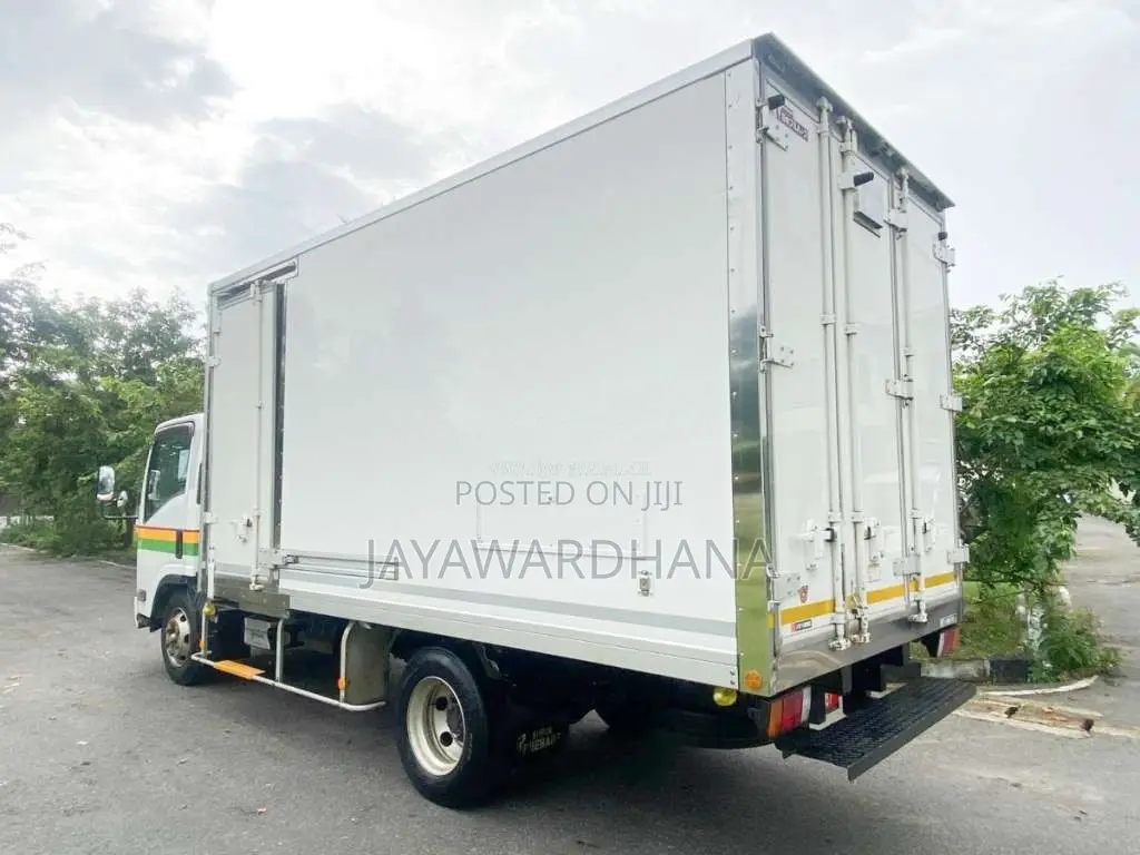 Isuzu ELF NPR85 14.5FT 2018 Lorry Unregistered (Recondition)