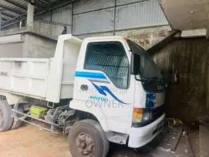 Isuzu Juston 2003 Lorry (Used)