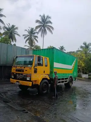 Ashok-Leyland Tusker 2012 Lorry (Used)