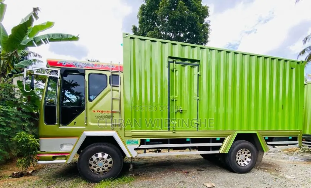 Ashok-Leyland Comet 2003 Lorry (Used)