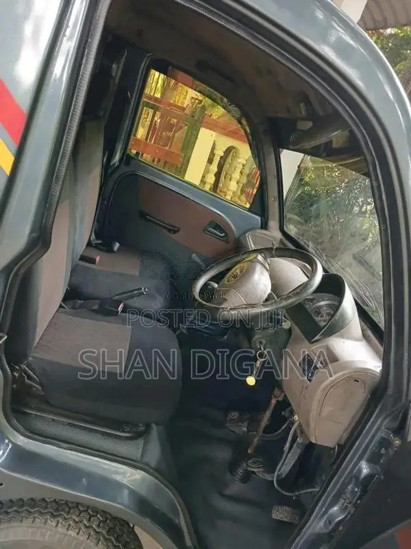 Mahindra Maxximo 2014 Lorry (Used)