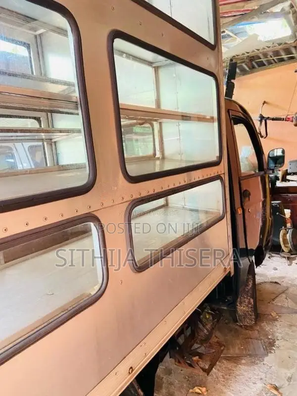 Mahindra Maxximo Plus 2017 Lorry (Used)
