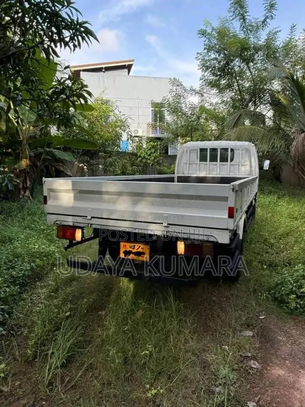 Isuzu ELF 350 1989 Lorry (Used)