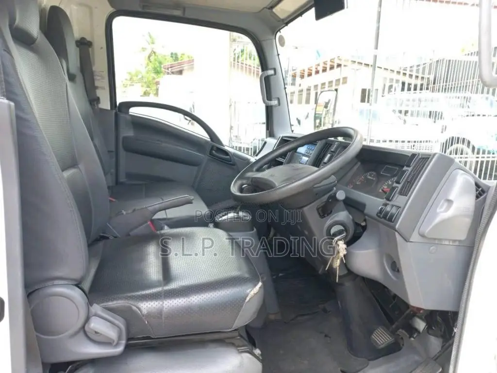 Isuzu ELF 2018 Lorry Unregistered (Recondition)