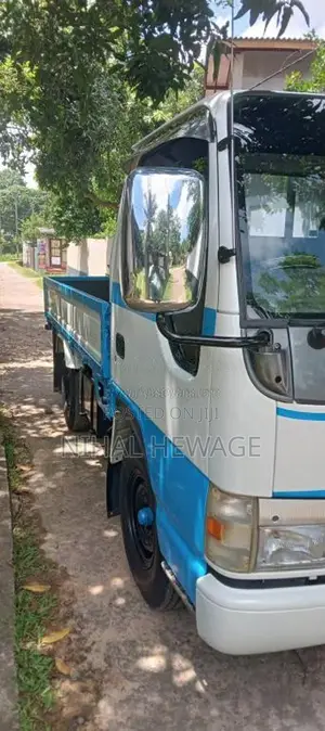 Isuzu 150 1990 Lorry (Used)
