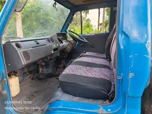 Toyota Dyna 1987 Lorry (Used)
