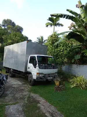 Isuzu NKR 1989 Lorry (Used)