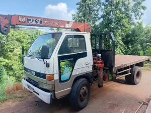 Isuzu Boom Truck 1980 Lorry (Used)