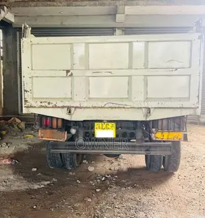 Isuzu Juston 2003 Lorry (Used)