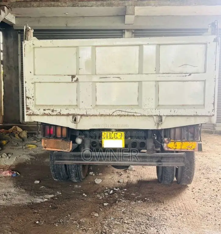 Isuzu Juston 2003 Lorry (Used)