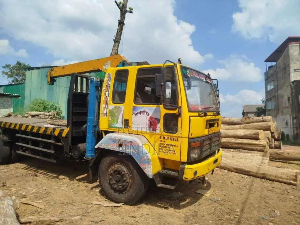Ashok-Leyland Leyland 2012 Lorry (Used)