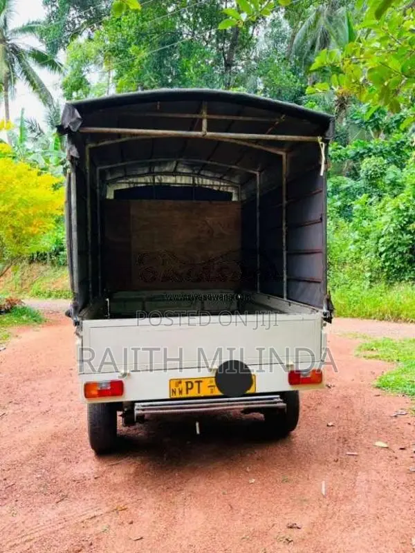 Tata Dimo Batta 2012 Lorry (Used)