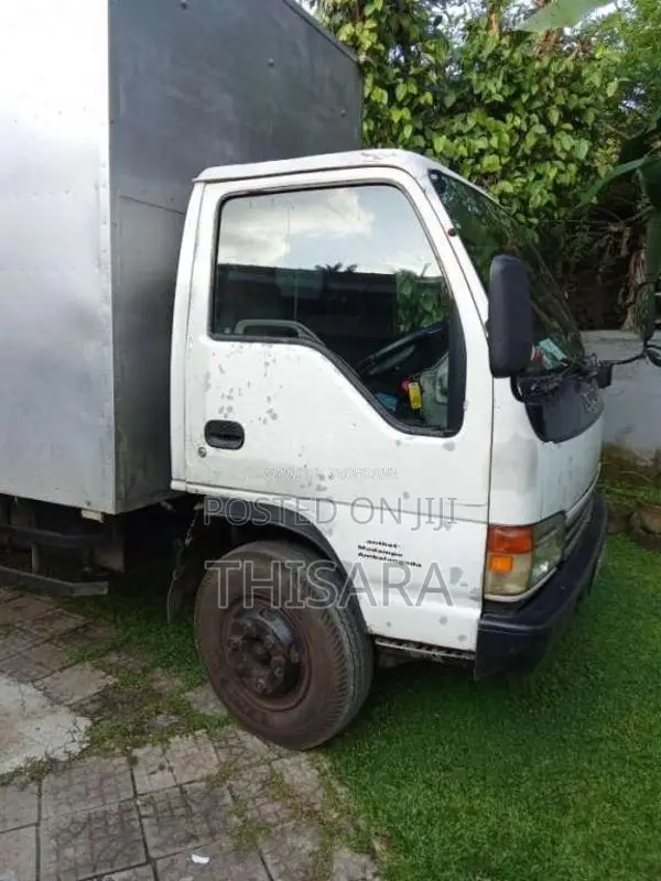 Isuzu NKR 1989 Lorry (Used)