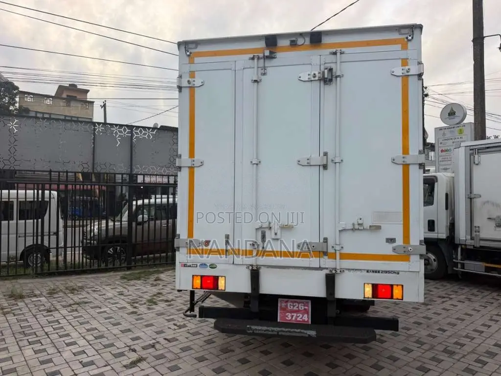 Isuzu FREEZER 16.5 2018 Lorry Unregistered (Recondition)