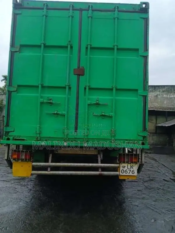 Ashok-Leyland Tusker 2012 Lorry (Used)