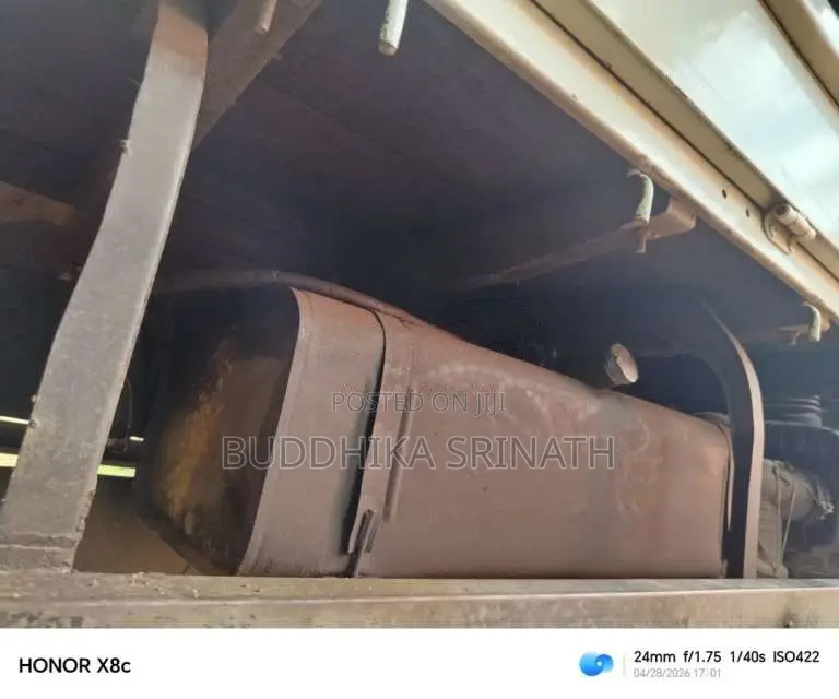 Mitsubishi Canter 2004 Lorry (Used)