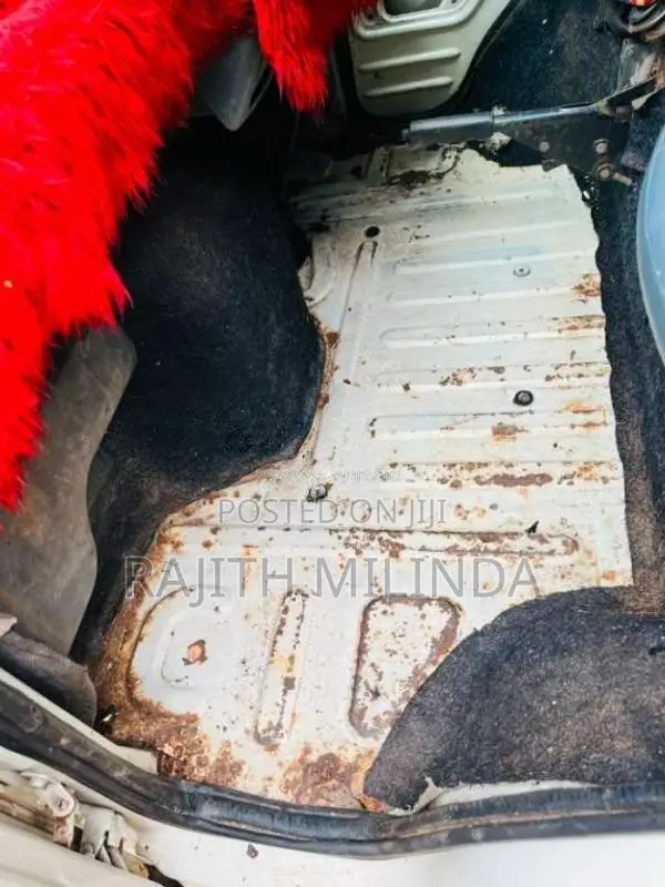 Tata Dimo Batta 2012 Lorry (Used)